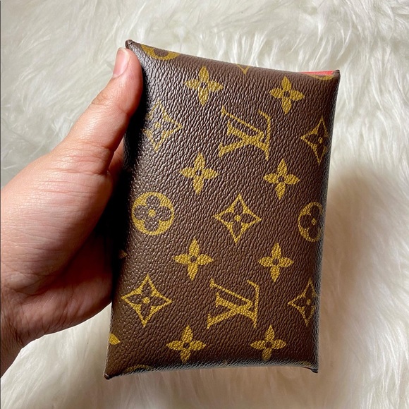 Kirigami M ❤️sold on IG - Picture 4 of 9